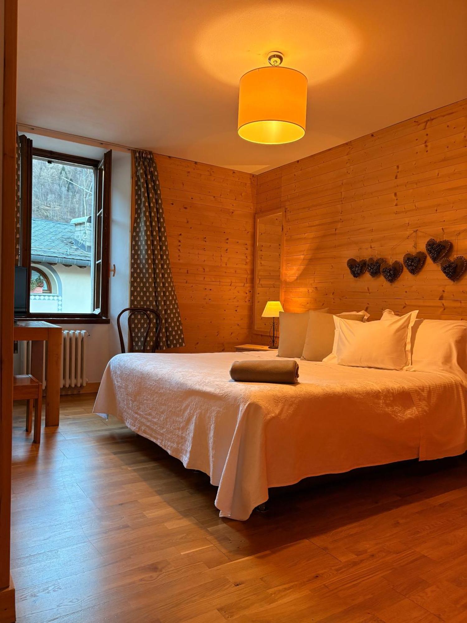 Hotel Pedretti Branzi Exteriér fotografie